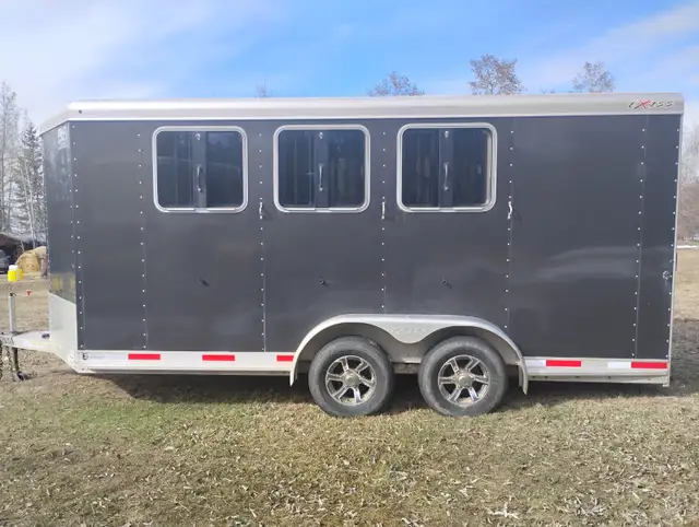 2023 Exiss Bumper Pull Aluminum Horse Trailer