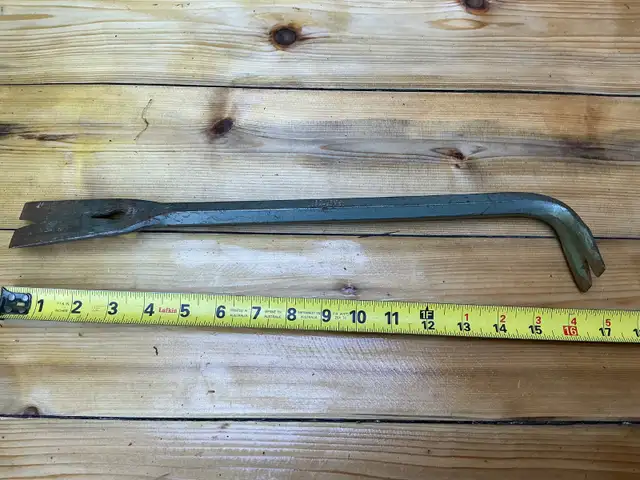 Vintage CRAFTSMAN 18" Rip Bar Nail Puller Pry Bar Wrecking Bar !
