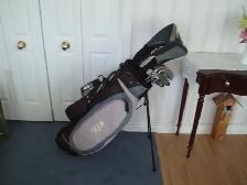 MEN'S R.H. GOLF CLUBS ( WITH TAYLORMADE AND NIKE DRIVERS ) - Photo 2