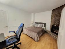 Private room for rent - Photo 3