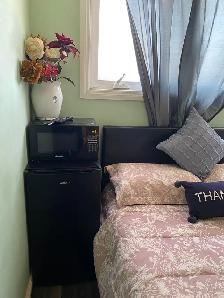 Furnished Rooms for weekly @250 nr Sherwood park/Concordia u - Photo 3