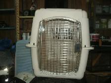 LARGE DOG CRATE