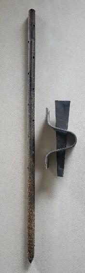 CONCRETE ACCESSORIES - PIN POCKETS WITH 2' STEEL RODS