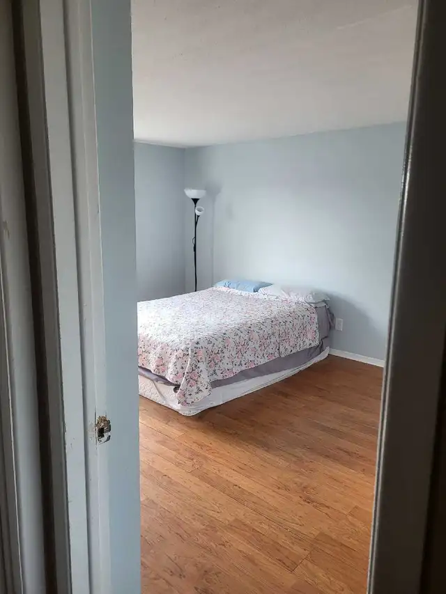 Private room for rent