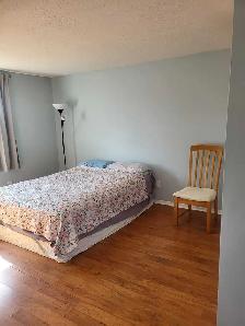Private room for rent - Photo 2