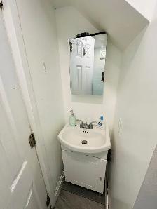 Basement for Rent in Scarborough - Photo 10
