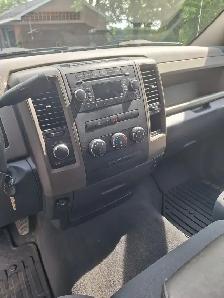 2011 Dodge Ram 1500 ST - Photo 4