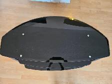 Glass Table - Photo 3