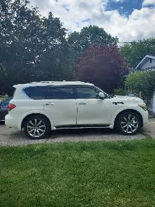 2011 Infiniti QX56 white with beige interior 5.6 L V8 - Photo 2