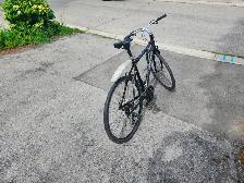 Adult Commuter Bike For Sale - Photo 4