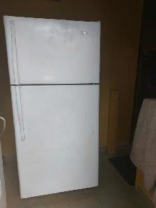 Réfrigérateur Haier en très bonne condition