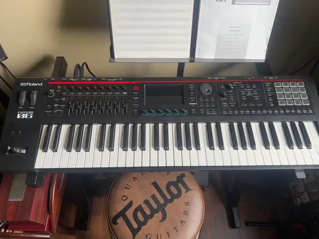 Roland Fantom 6
