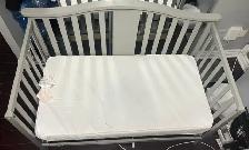 Graco Solano 4-in-1 Convertible Crib with Drawer and Mattress