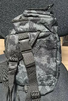 TACTICAL FISHING TACKLE SLING BAG / WAIST PACK – BLACK CAMO $40 - Photo 4