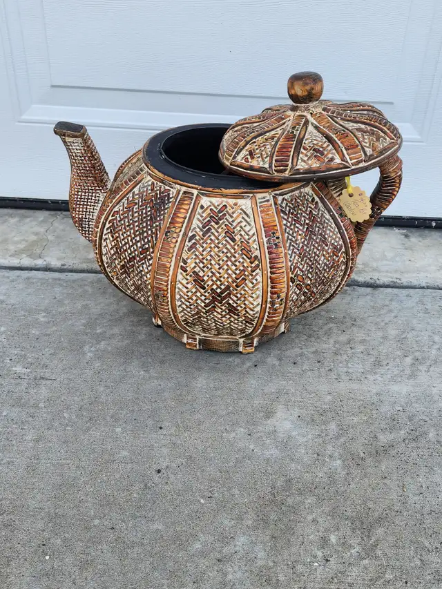 Wooden Tea Pot - Decorative