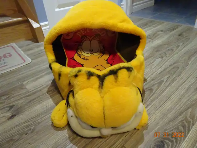 Pet Bed (Garfield)