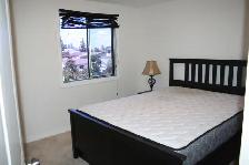 Calgary $519,900.00 Beautifully Up-Graded Home Double Garage - Photo 5