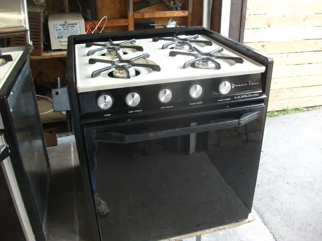 RV PROPANE STOVE