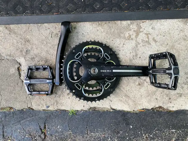NCM Moscow Plus Crankset & Wellgo Pedals
