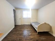 One bedroom in the house for rent $900 all inclusive - Photo 5