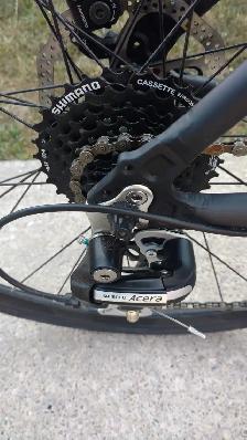 Road Bike for Sale - Photo 4