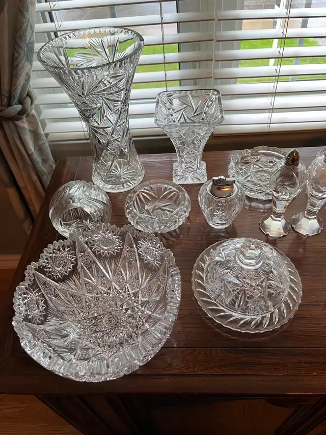 Pinwheel Crystal vintage collection at a great price!