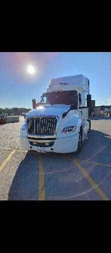 Looking for an AZ driver - Photo 2