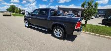 2013 Dodge Ram 1500 4X4 - Photo 2