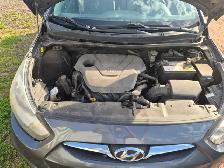 2012 Hyundai Accent - Photo 5