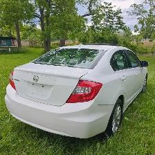 2012 HONDA CIVIC AUTOMATIC, RUNS FLAWLESS, IMPECCABLE, ITS A BEA - Photo 9