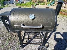 PIT BOSS SMOKER