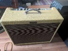 Fender Blues Deville 2-12 mint