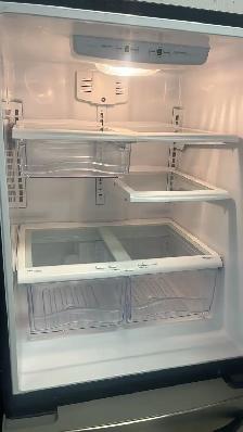 Like New GE 30" Bottom Freezer Refrigerator-30-Day warranty - Photo 3