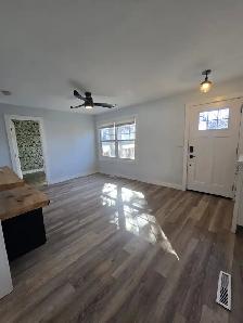 2 Beds / 1 Bath - Crescentwood House for Rent - Photo 2