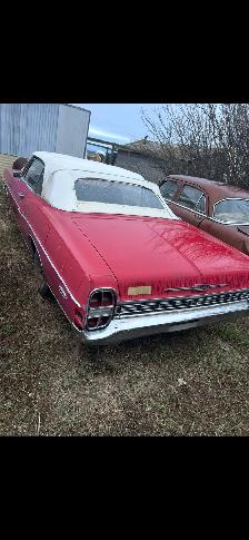 1868. Ford XL Convertable.   390 4 Barrel - Photo 5