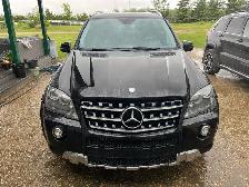 2011 Mercedes ML63 AMG