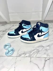 AIR JORDAN 1 - BLUE CHILL - Photo 4