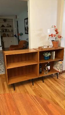 Mid century TEAK TECK. 2 dispo. Bibliothèque, bar, table console