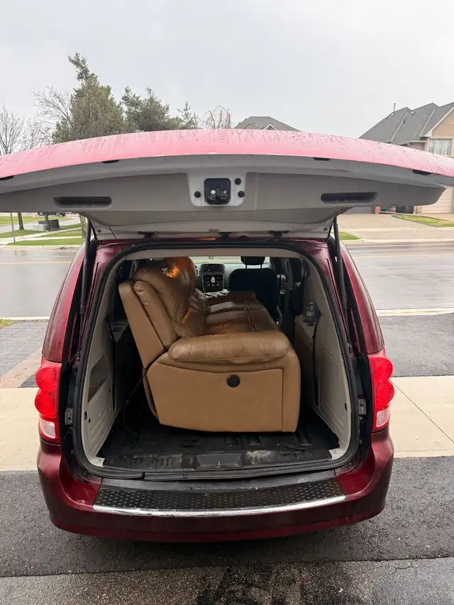 SAME-DAY DELIVERY & SMALL MOVING SERVICES – GTA