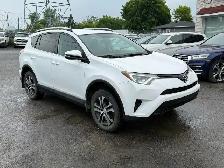2016 Toyota RAV4 LE - Photo 7