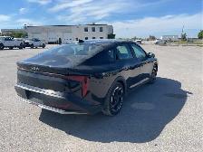 2025 Kia K4 - Photo 5
