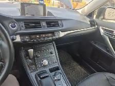 2014 Lexus CT 200h - Photo 12
