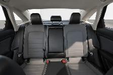 2025 Volkswagen Jetta Comfortline, Sunroof, Alloys, Adaptive Cru - Photo 17