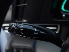 2024 Hyundai Elantra Essential, BACKUP CAMERA, APPLE CARPLAY, HE - Photo 14