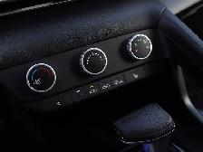 2024 Hyundai Elantra Essential, BACKUP CAMERA, APPLE CARPLAY, HE - Photo 21