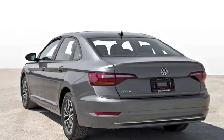 2021 Volkswagen Jetta Highline, Sunroof, Leather seats, Apple ca - Photo 3