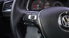 2021 Volkswagen Jetta Highline, Sunroof, Leather seats, Apple ca - Photo 11