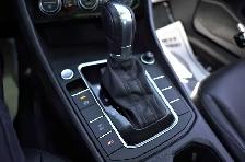 2021 Volkswagen Jetta Highline, Sunroof, Leather seats, Apple ca - Photo 16