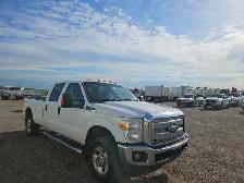 2011 Ford F-350 Super Duty - Photo 2