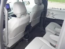 2026 Toyota Sienna XLE, Sunroof, 8 Passenger, Cruise Control. - Photo 35